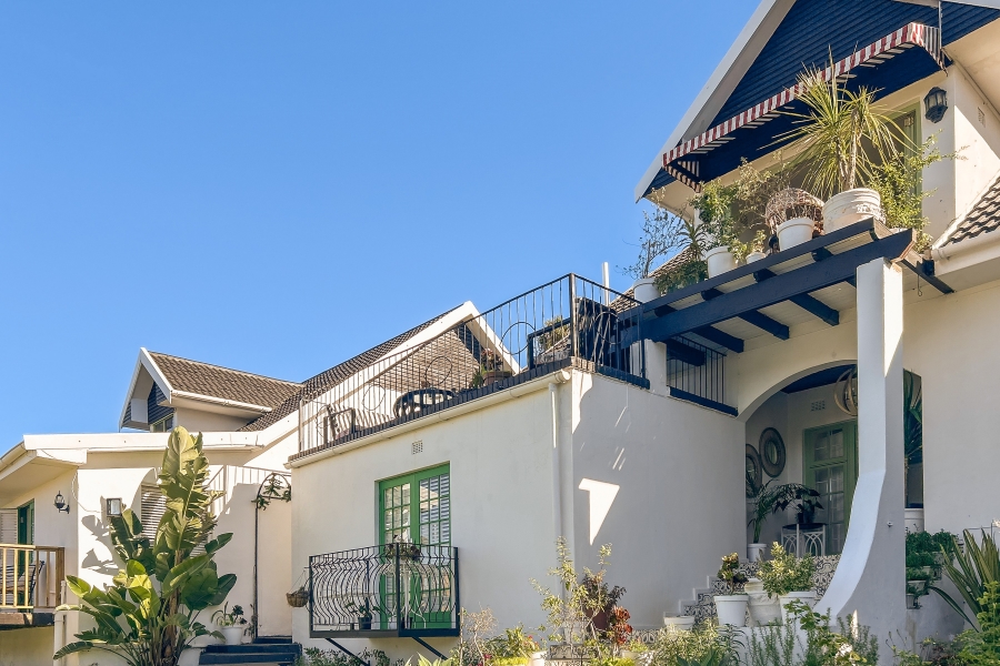 7 Bedroom Property for Sale in Old Place Western Cape